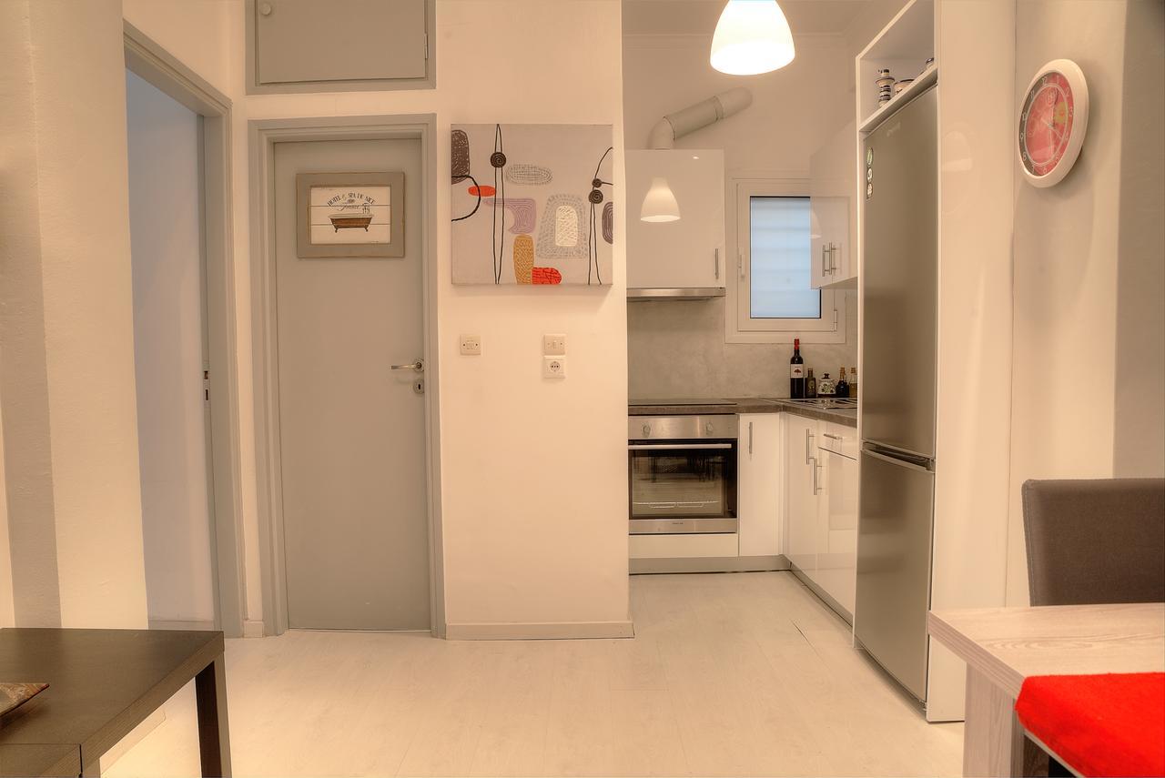 Cosy Apartment In Glyfada Center Athen Exterior foto