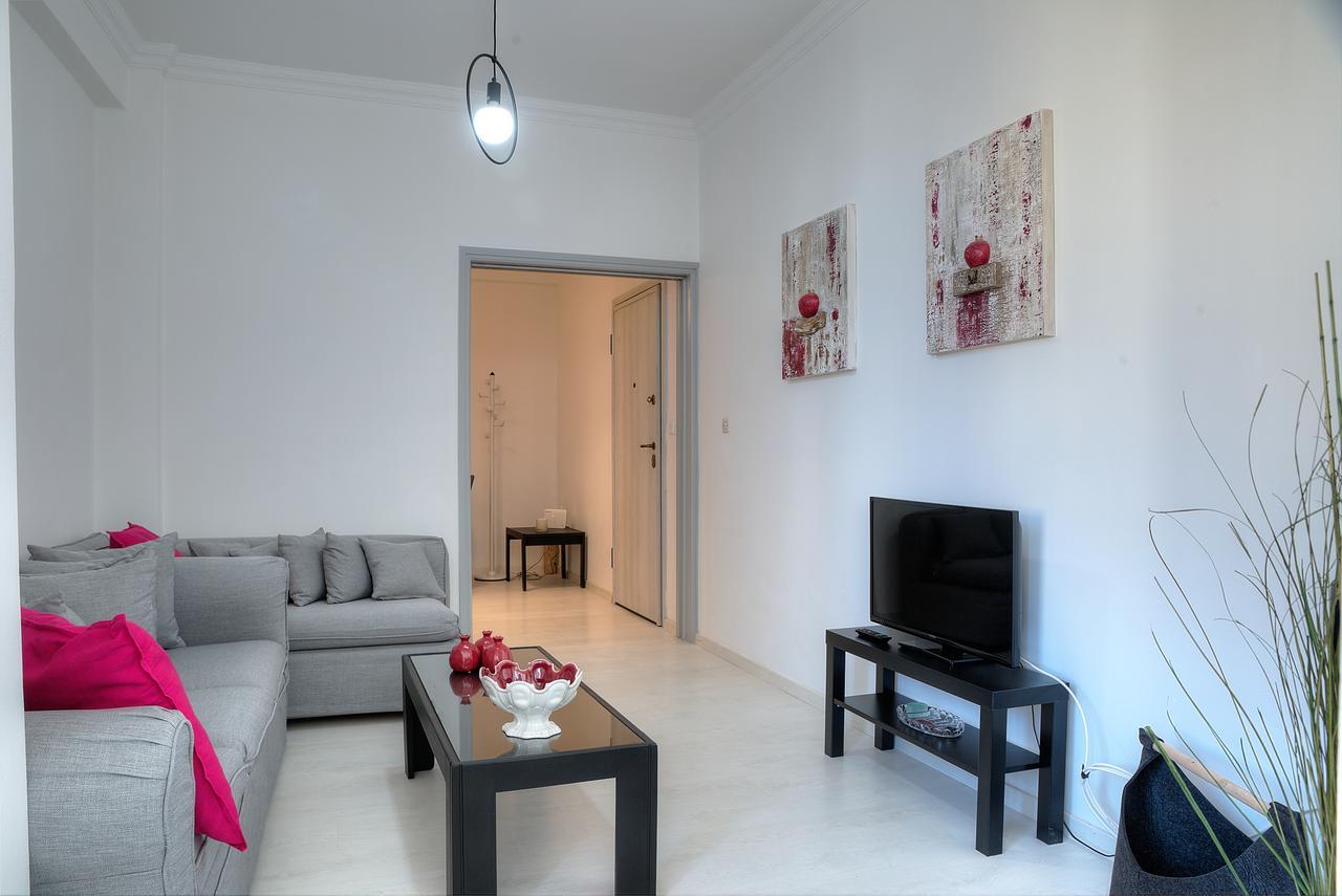 Cosy Apartment In Glyfada Center Athen Exterior foto