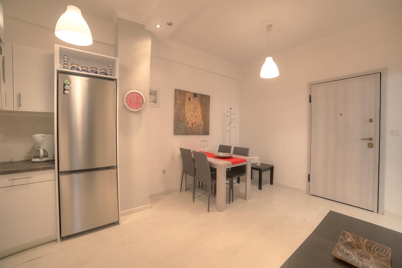 Cosy Apartment In Glyfada Center Athen Exterior foto