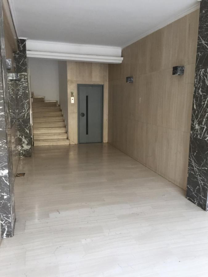 Cosy Apartment In Glyfada Center Athen Exterior foto